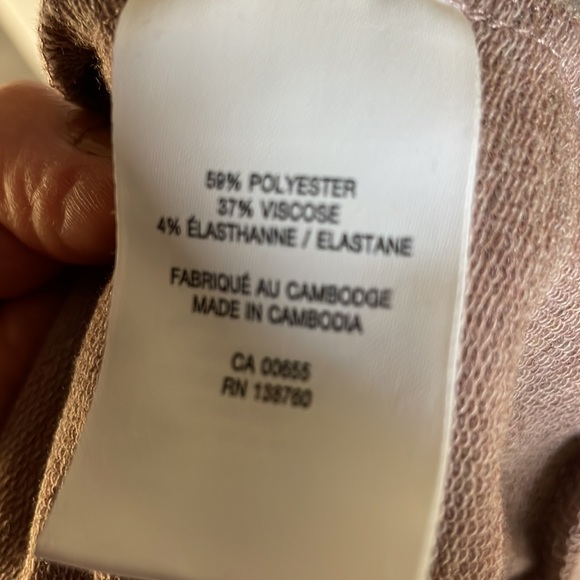 Beautiful Floral V-Neck Sweatshirt - Picture 5 of 5